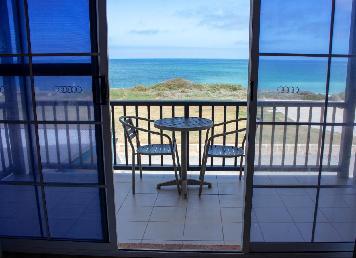 Seaspray Beach Holiday Park Донгара Экстерьер фото