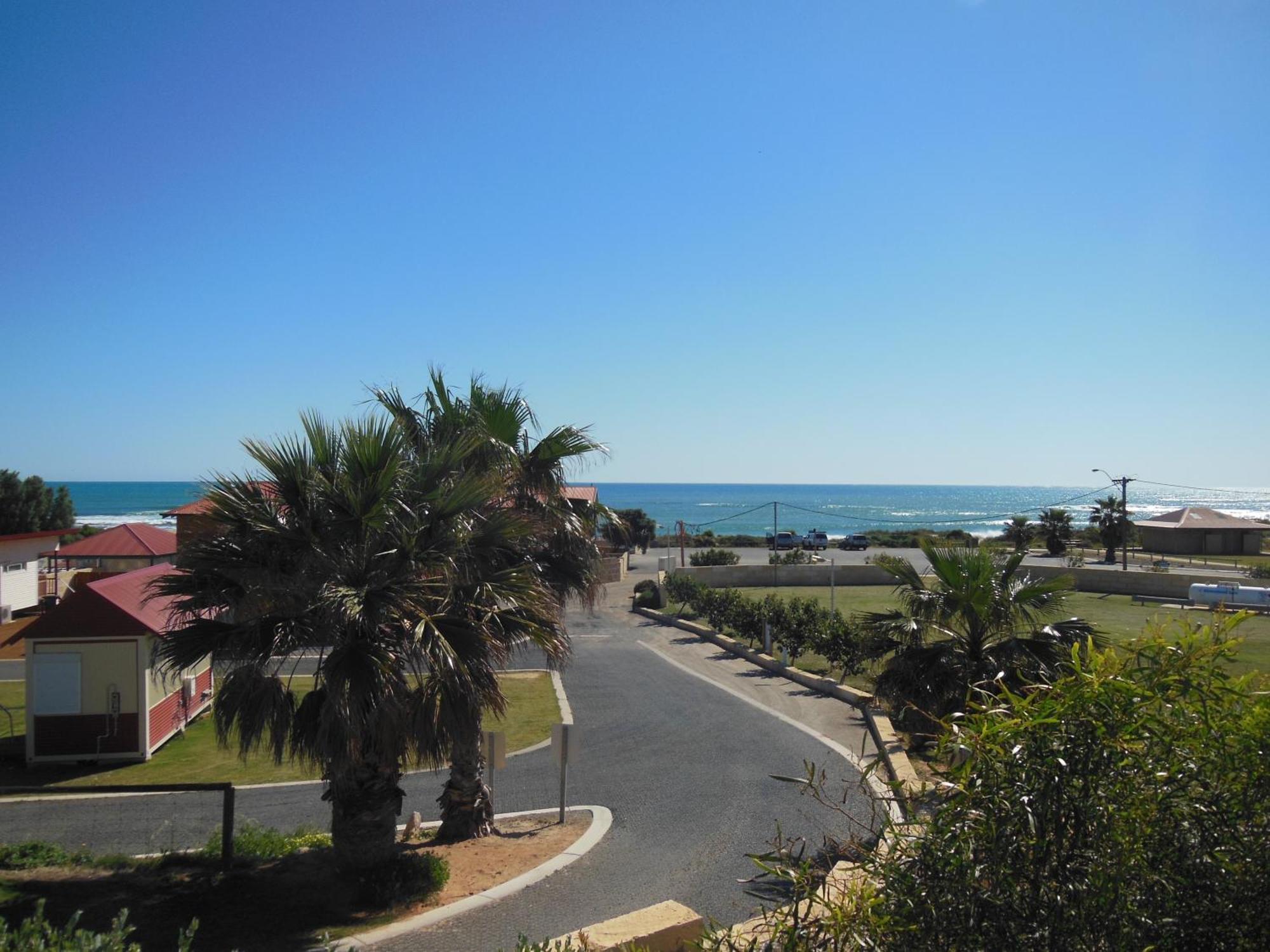 Seaspray Beach Holiday Park Донгара Экстерьер фото