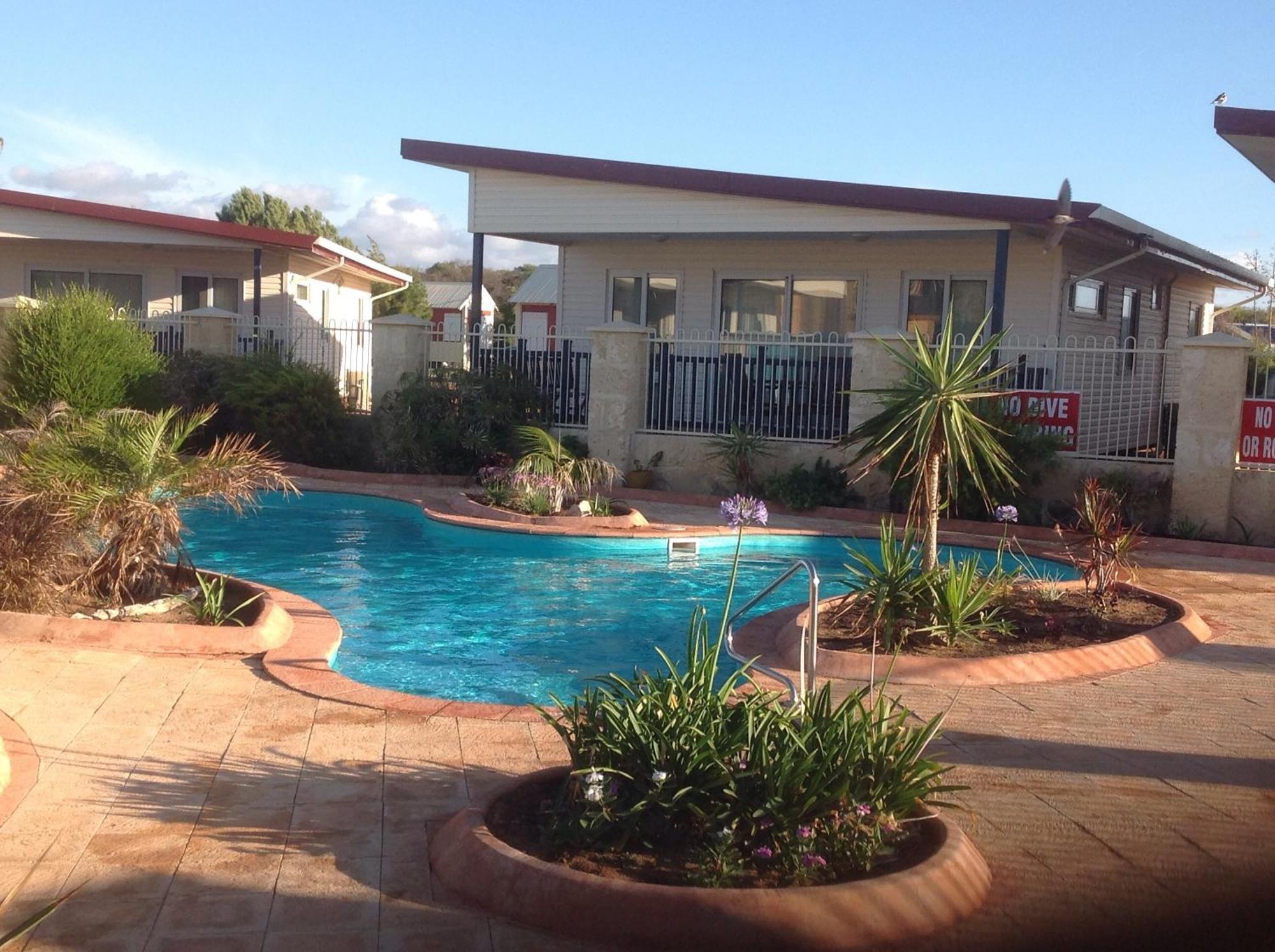 Seaspray Beach Holiday Park Донгара Номер фото
